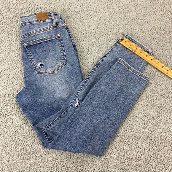 Judy Blue Women's Destroyed Slim Fit Ankle Stretch Jeans | Size: 5/27 - Picture 8 of 15